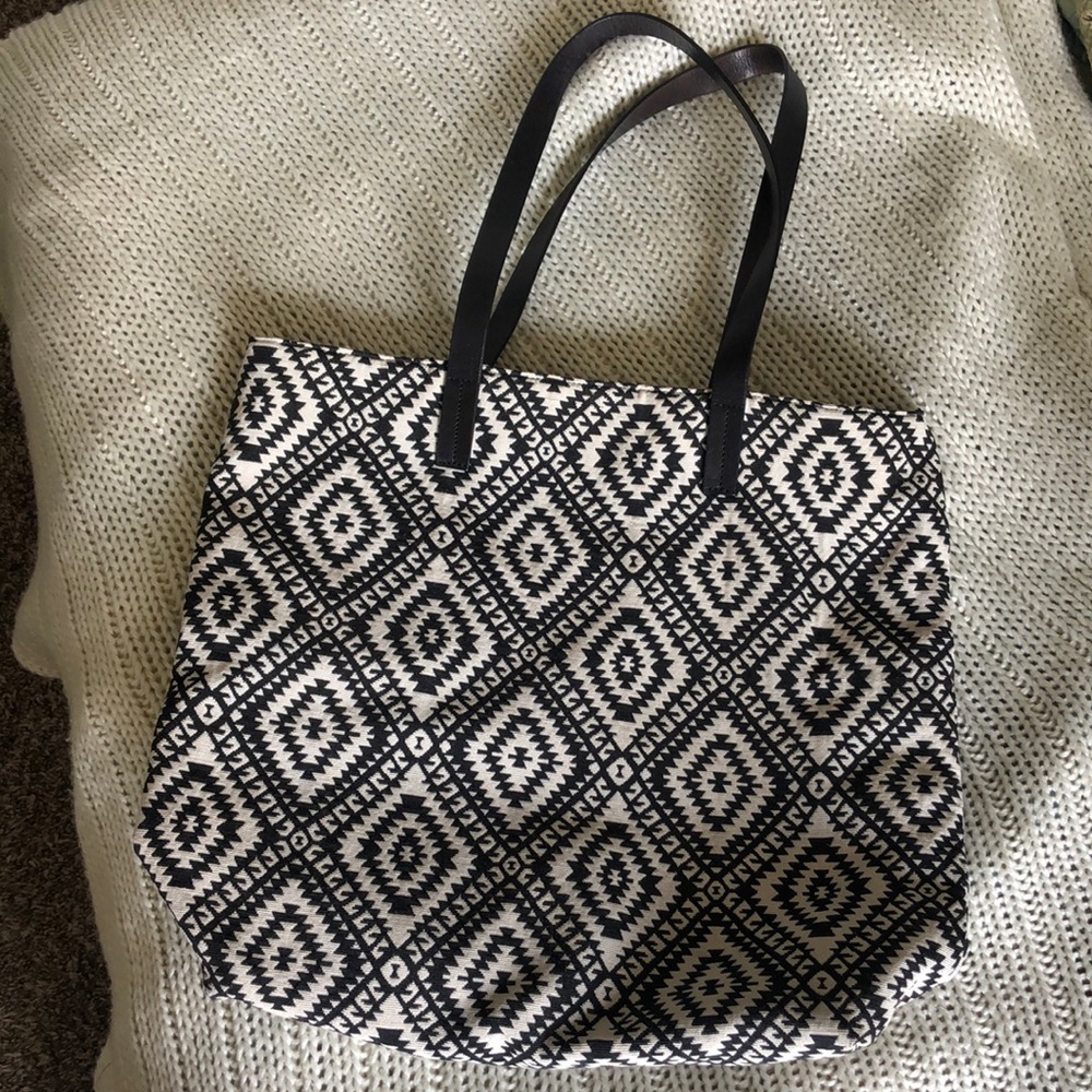 Lucky Brand tote bag